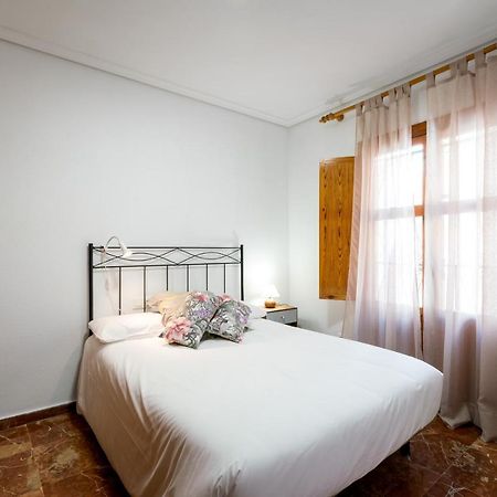 Apartamento Holi-Rent Estrella Sevilla Exterior foto